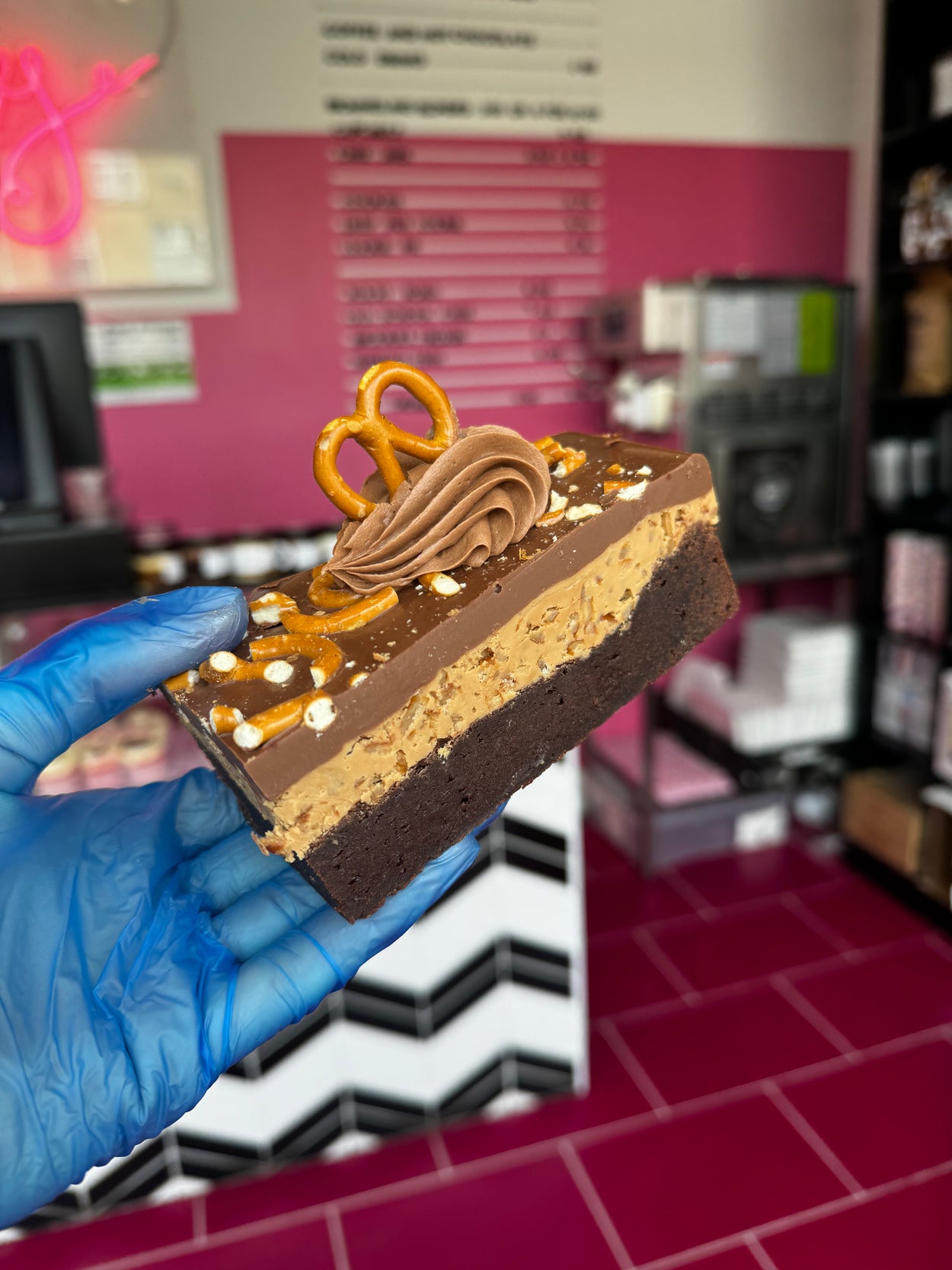 Pretzel Brownie Bar