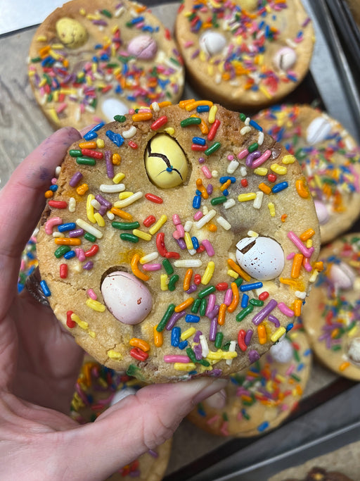 Mini Egg Sprinkle Deep Pan Cookie