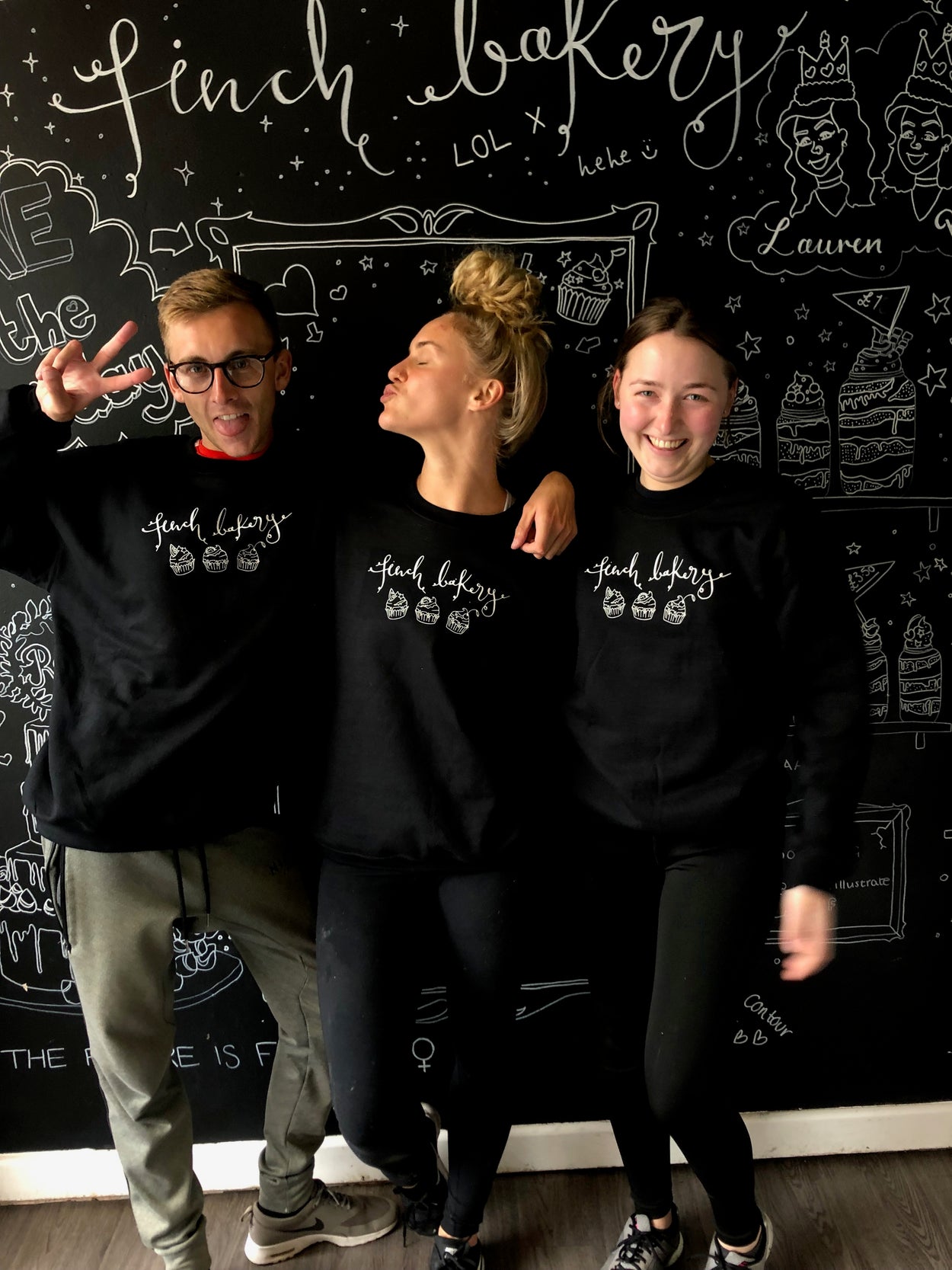 Sweatshirt