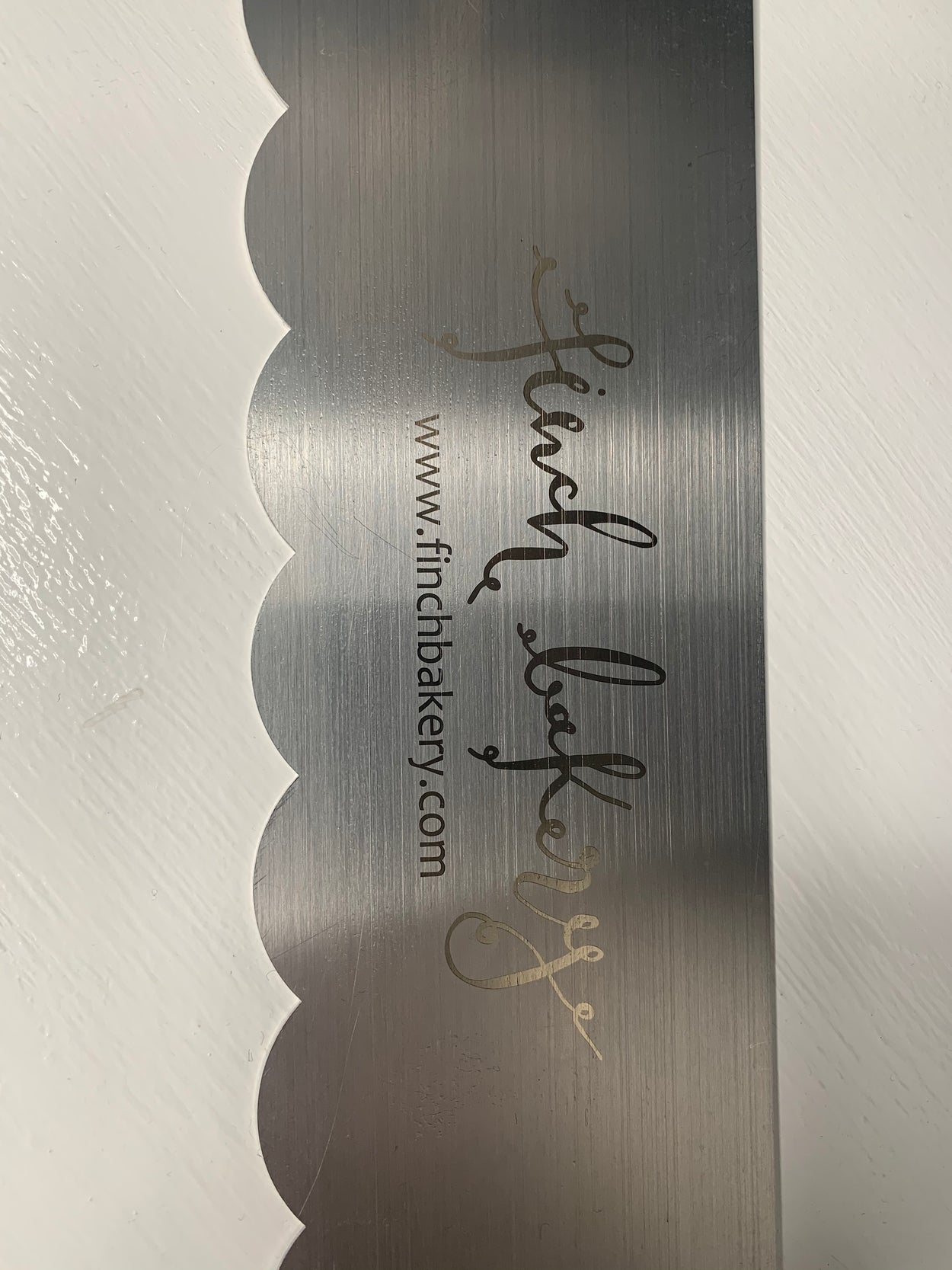 Wide Scallop Scraper
