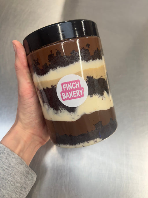 Cake Jar (1L White Chocolate Hazelnut, Nutella & Chocolate Fudge)