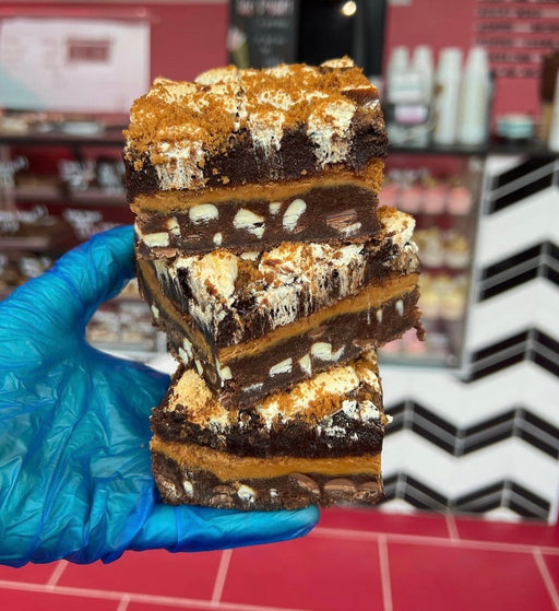 Biscoff S’mores Brookie with Marshmallow Fluff