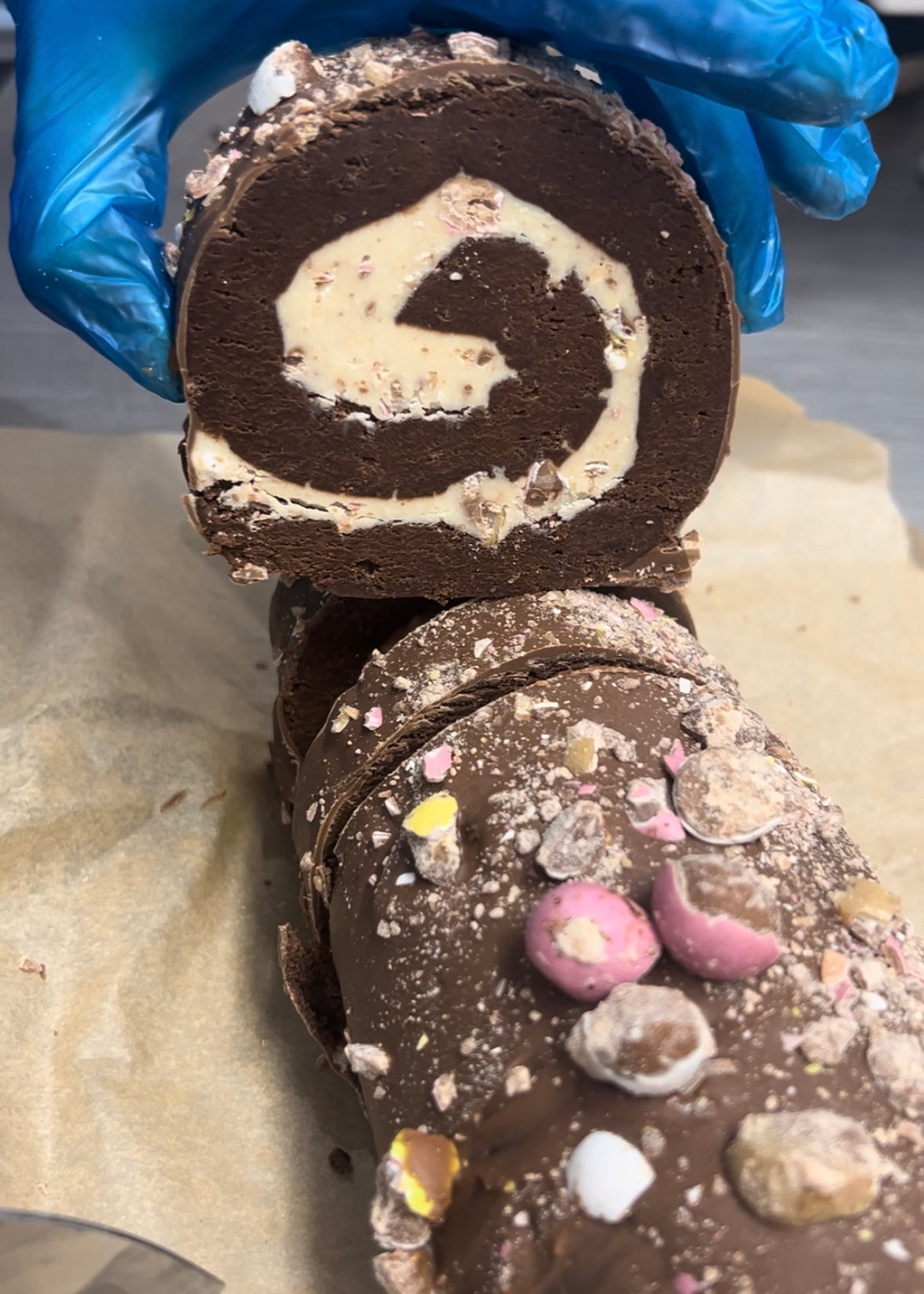 Brownie Roll (Mini Egg)