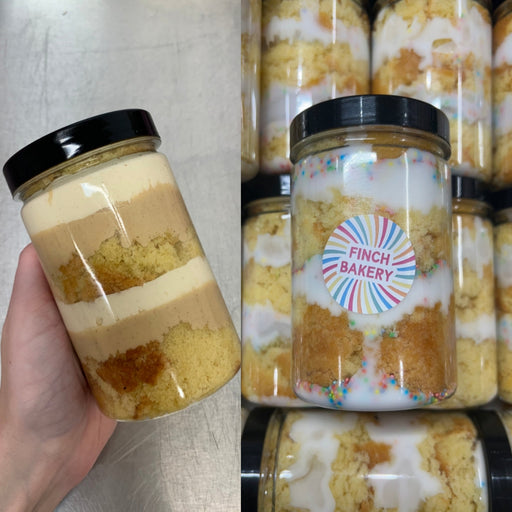 Old School Cake and Vanilla & White Chocolate Hazelnut Cake Jar · Box of 2