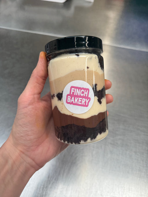 Cake Jar (White Chocolate Hazelnut, Nutella & Chocolate Fudge)