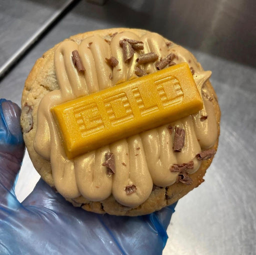 Gold Caramel Chunky Cookie