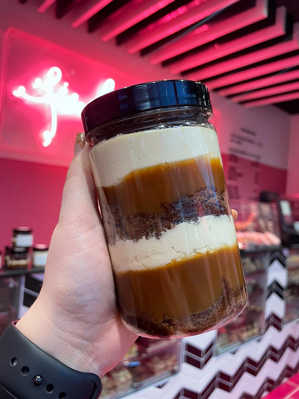 Cake Jar (Sticky Toffee Pudding)