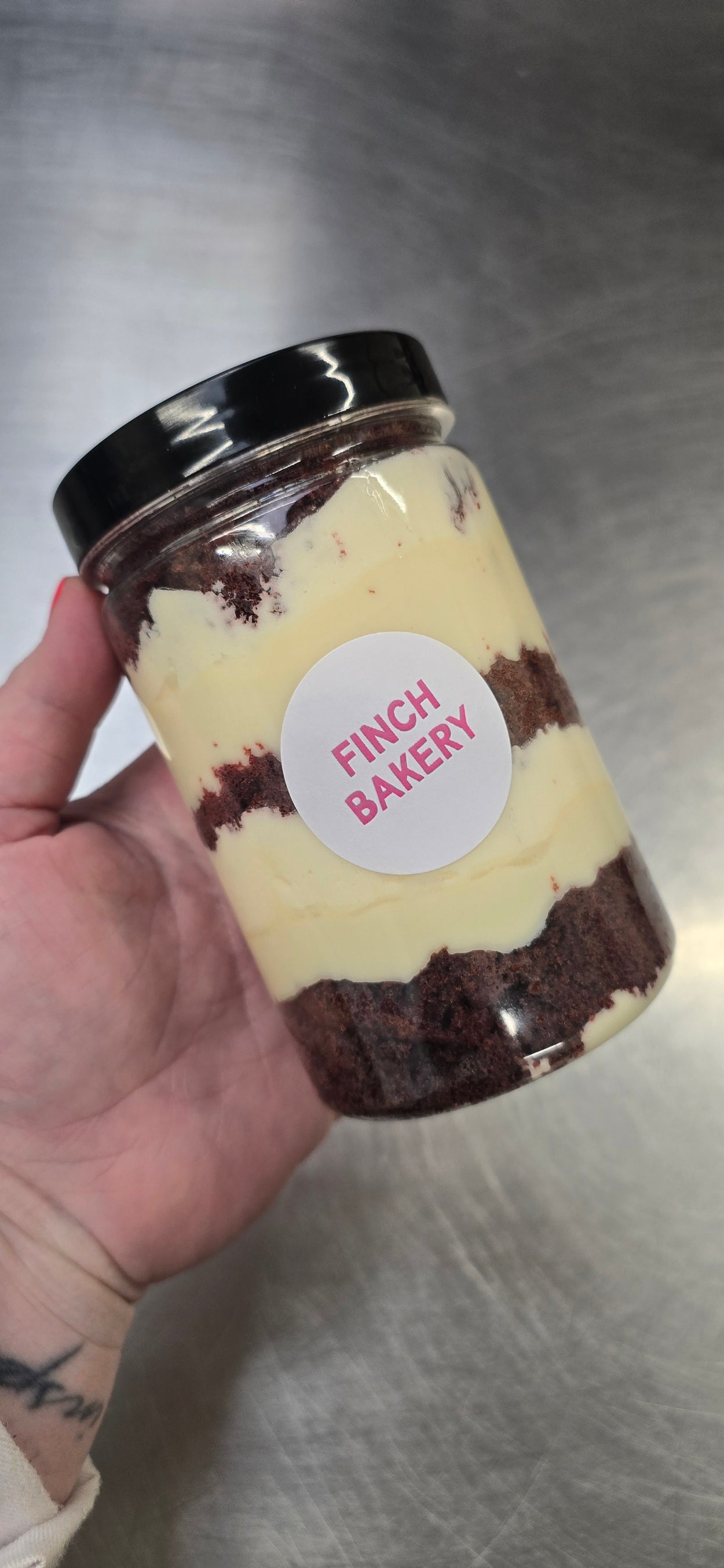 Cake Jar (Red Velvet & White Choc)