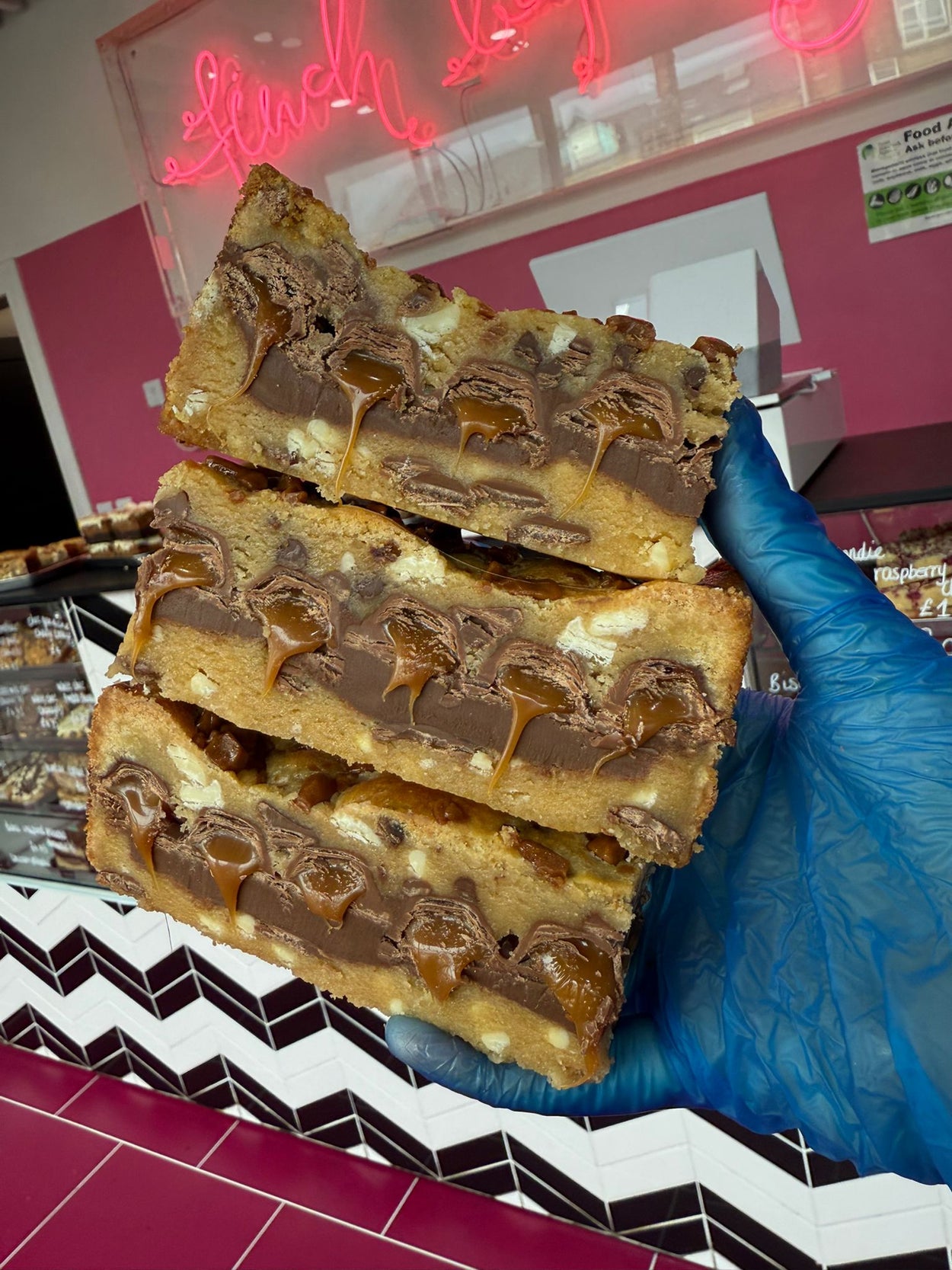 Cadbury Caramel Cookie Bar