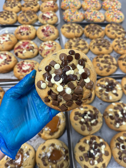 Chunky Cookie (Triple Chocolate)
